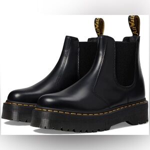 Dr. Martens 2976 Quad Smooth Leather Platform Chelsea Boots